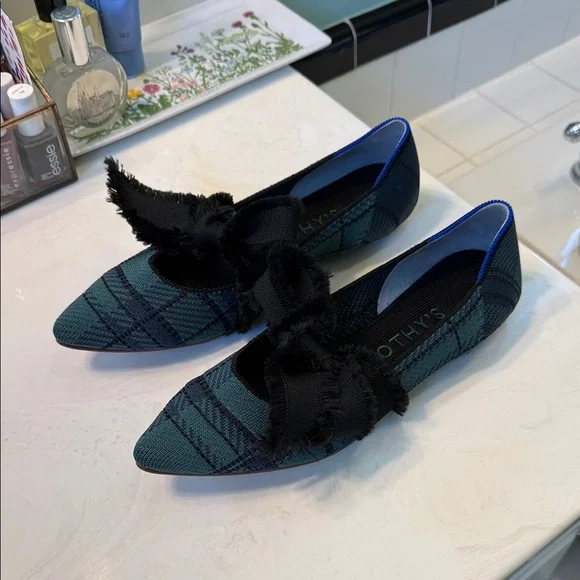 NEW Rothy's Black and Green Mary Jane Point Pine Plaid Flats - Picture 1 of 8